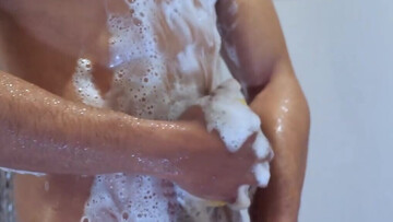 Black dude receives endless inches that make him wanna swallow