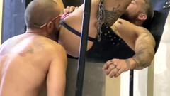 Strong man fucks his tight partner in ruthless scenes until the past drops