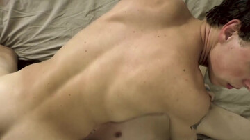 Twinks receive the same dick in their asses for full POV threesome
