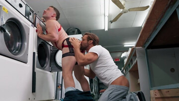 Cock sucking gay lover tries the random man's inches in the ass