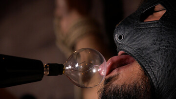 Master gags ebony male slave and tears his butt hole apart