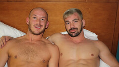 Daddy rides dick: naked Aaron Daniels and Brogan Reed