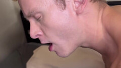 Round booty guy gets fucked on all fours, it's deep