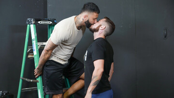 Bearded cum dump is always open for his business