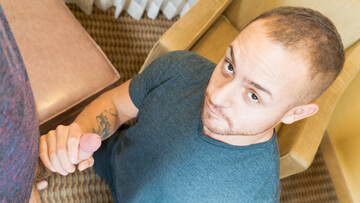 Loud anal sensations cause this thirsty male the urge to swallow sperm