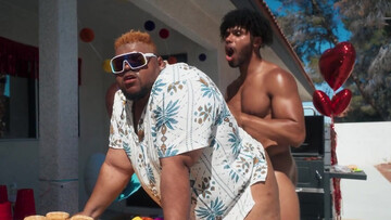 Black lad enjoys BBW cock in series of gay perversions at home