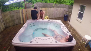 Steamy men enjoy outdoor backyard porn in the jacuzzi