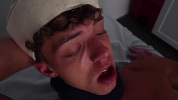 Nurse gives a great blowjob to his big cock patient