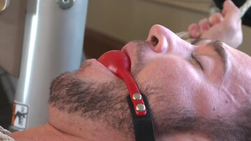 Edging session with slow, deliberate strokes for a sub