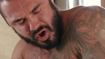 Big bear feels entire cock down the ass in bareback rounds