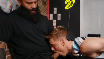 Markus Kage fucks Lev Ivankov orally at first