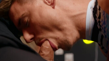 Markus Kage fucks Lev Ivankov orally at first