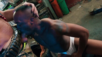 Black stud sucks cock and endures anal in ruthless role play kinks