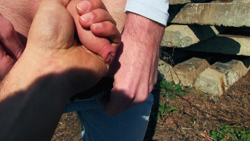 Erotic sex for cash in sunny outdoor POV scenes with a Czech lover