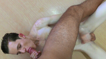 Horny men share closeup missionary in highly addictive bareback kinks