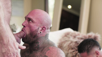 Tops and horny studs in a threesome with deep sucking