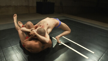 DJ Vs Leo Forte: chiseled backs and strong holds before anal