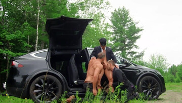 Wedding day fuck with two super-hot dudes and chauffeur