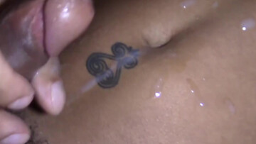 Threesome with bareback action and insane close-ups