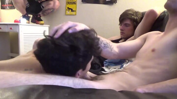 Amateur orgy with licking, doggystyle, and orgasms