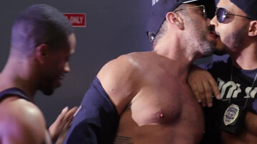 Appealing men fuck a lot and pose sexy in merciless foursome kinks